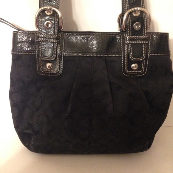 Coach black tote jacquard patent leather